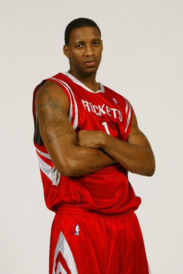 波动远小于 波动远小于